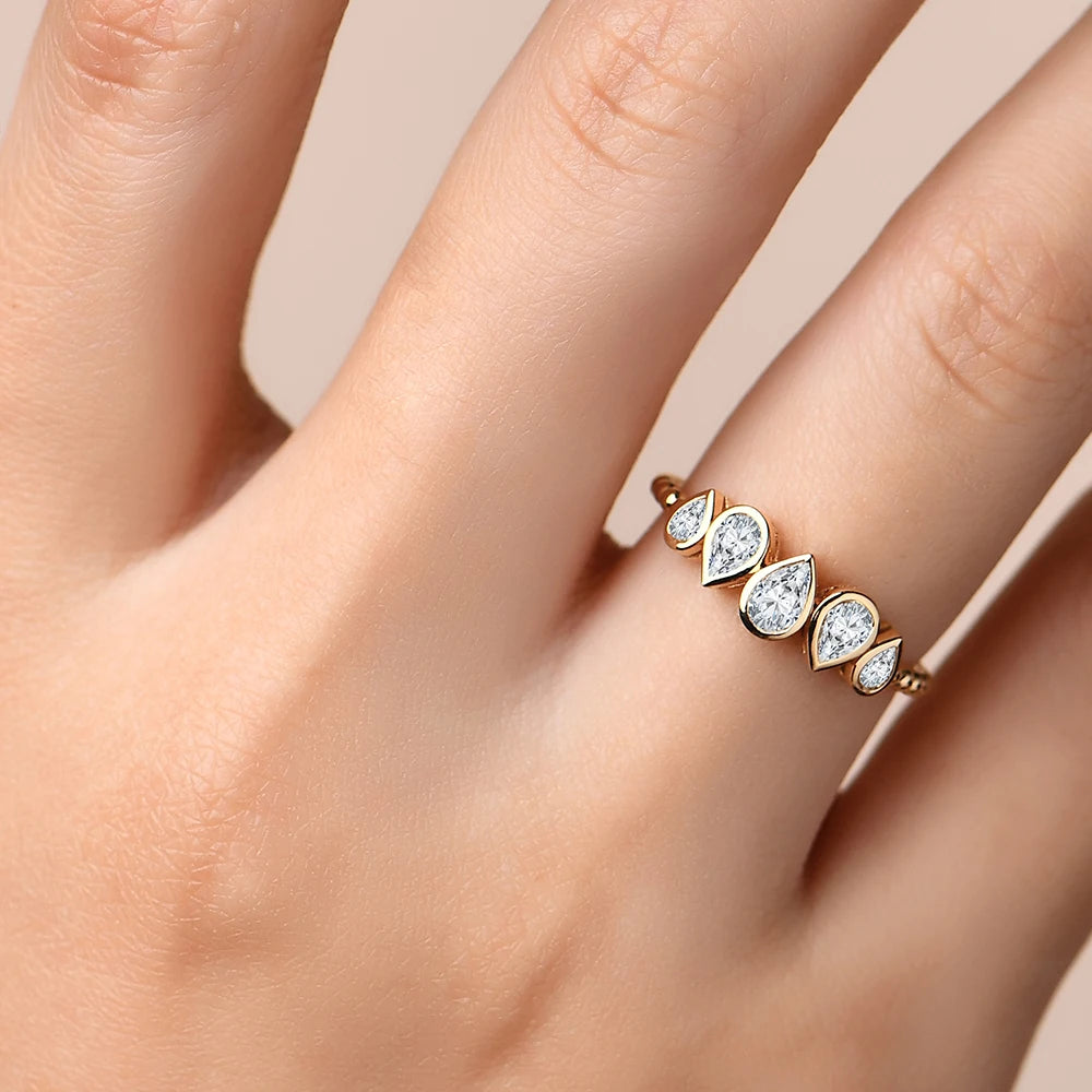 Verona Moissanite Ring- Solid Gold