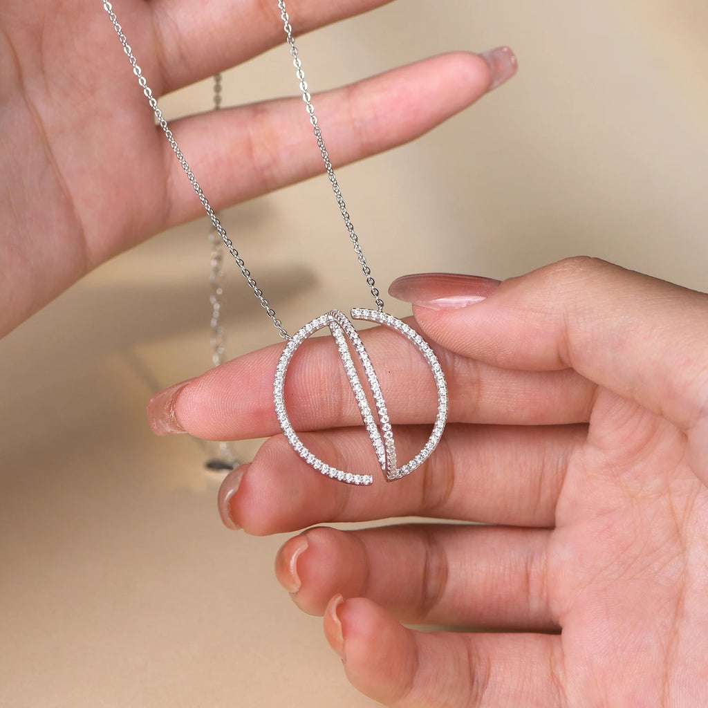 Rio Round Cut Moissanite Necklace