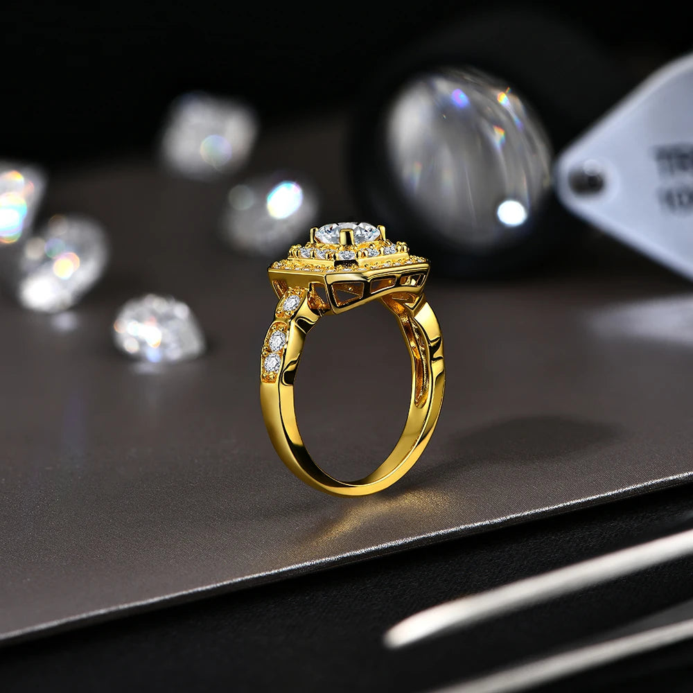 Malta Moissanite Ring